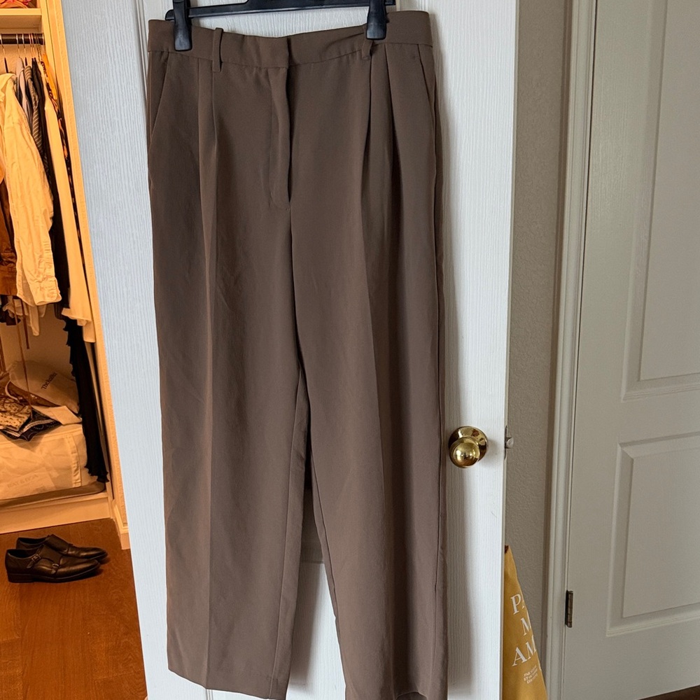Wilfred Men's Tan Dress Pants